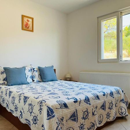 Apartmani Anita Skradin Esterno foto