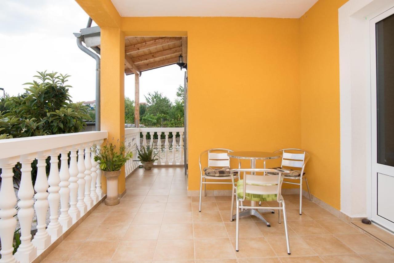 Apartmani Anita Skradin Esterno foto
