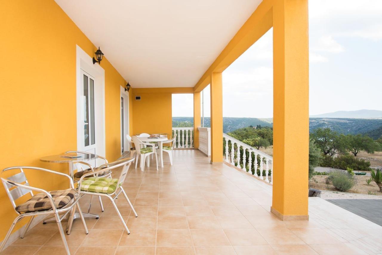 Apartmani Anita Skradin Esterno foto