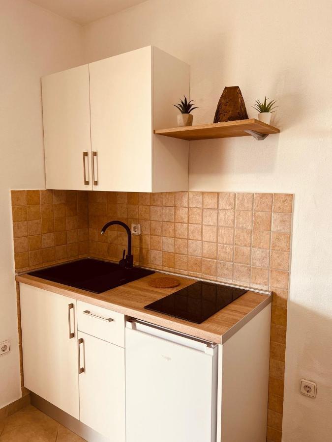 Apartmani Anita Skradin Esterno foto